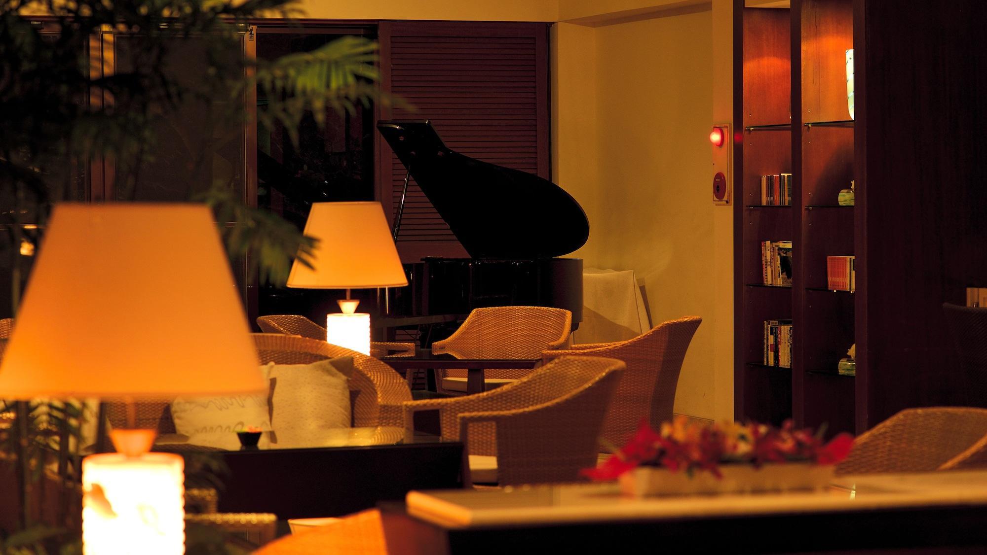 Hotel The Atta Terrace Club Towers (Adults Only) Onna Zewnętrze zdjęcie